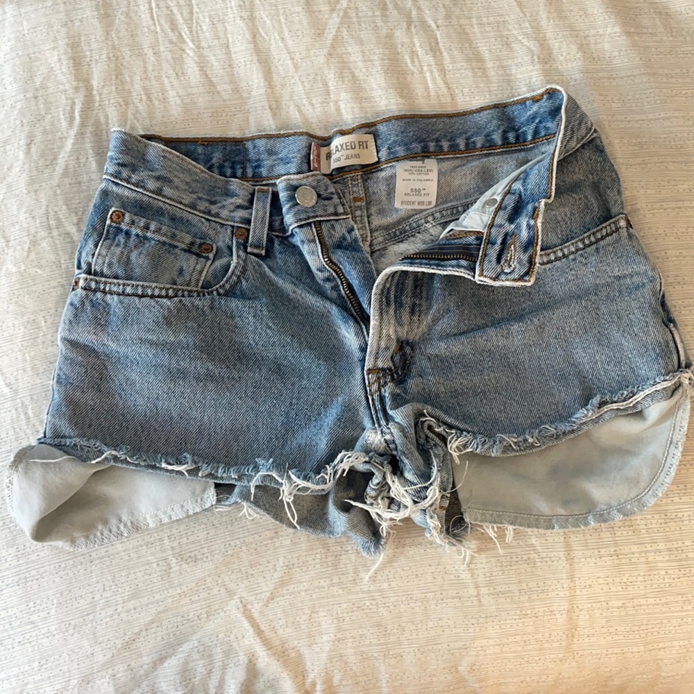 Levi’s relaxed fit 550